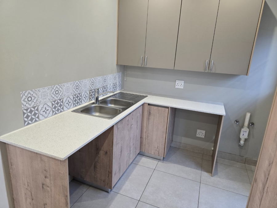 3 Bedroom Property for Sale in Van Der Hoff Park North West